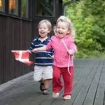 چگونه کودکان دانمارکی شادترین هستند؟!