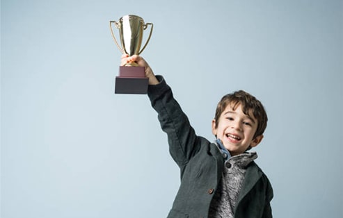 چگونه کودکانی با پشتکار تربیت کنیم؟